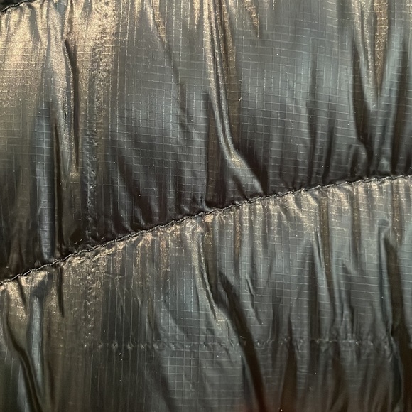 Patagonia Down Jacket Women’s Size XS - Picture 4 of 4